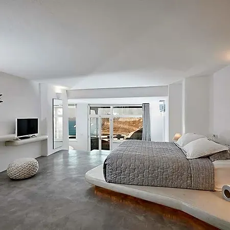 Of The Gods Cave Hotel Santorini Island